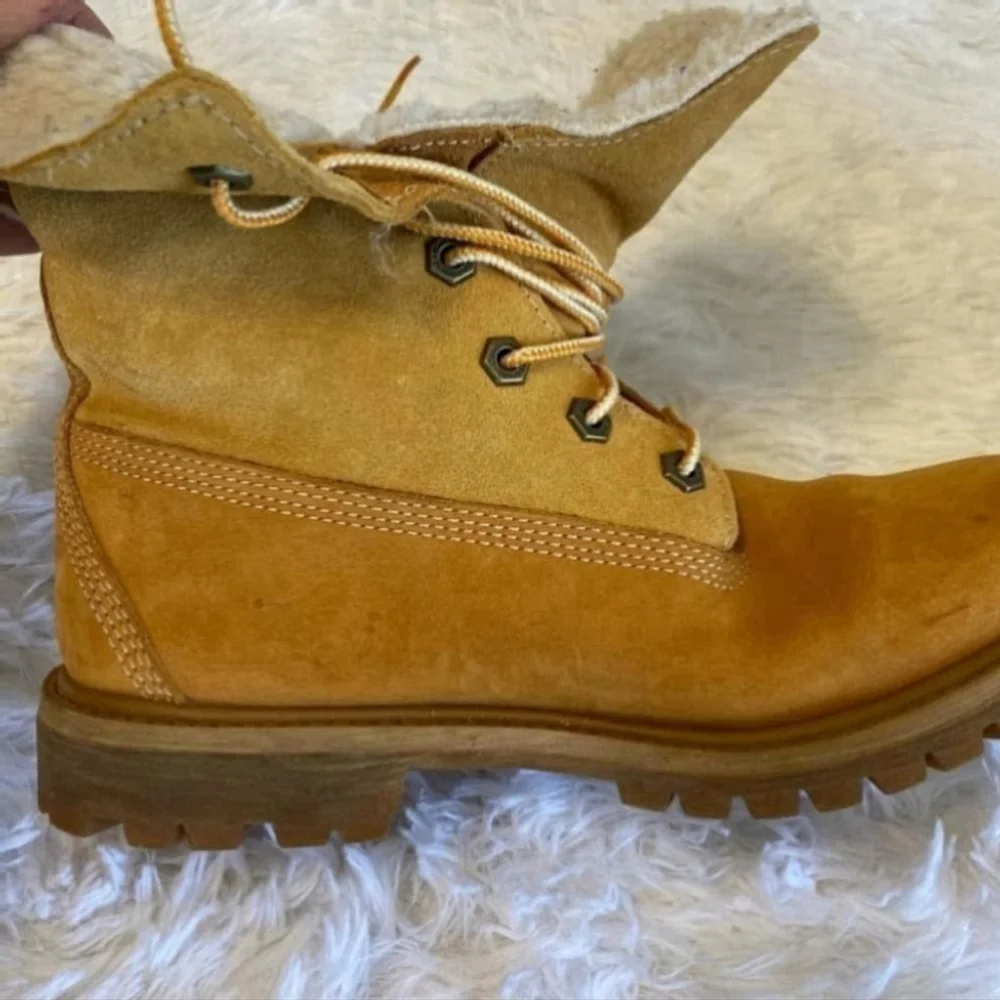 TIMBERLAND workboot fur lined fold down waterproof ankle size 6 1/2